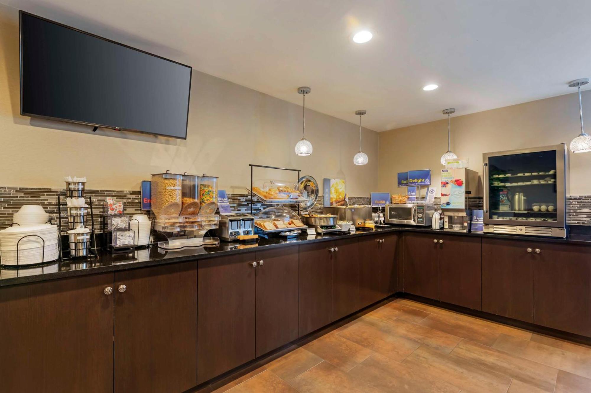 Best Western New Albany Exterior foto